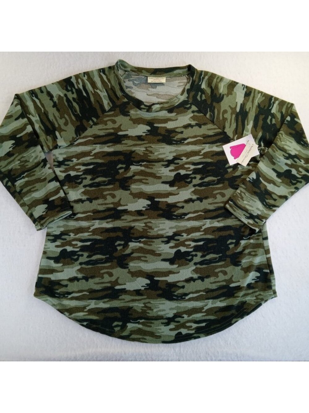 Bobbie Brooks Plus Size 2X Green Camo Long Sleeve Knit Top Tunic Fuzzy Soft